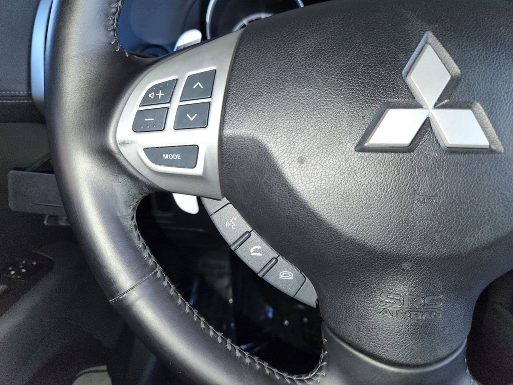Used 2010 Mitsubishi Outlander XLS image 23