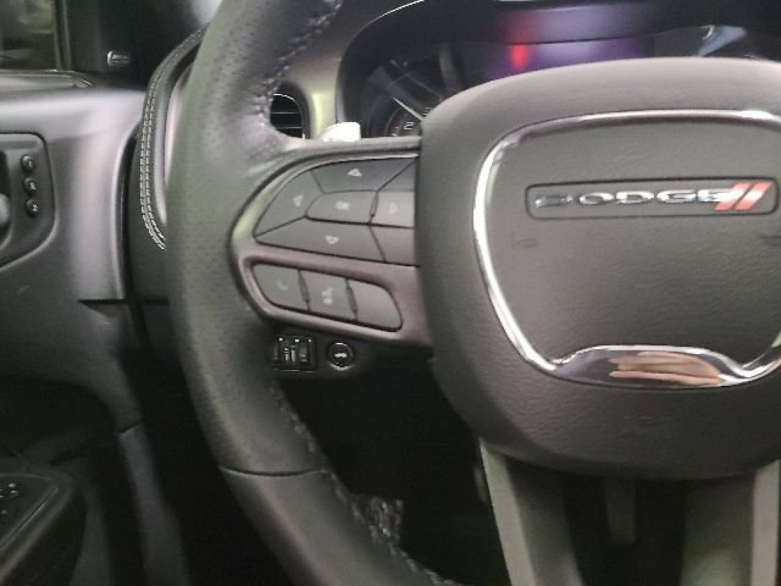 Used 2023 Dodge Charger R/T w/ Plus Group RWD image 29
