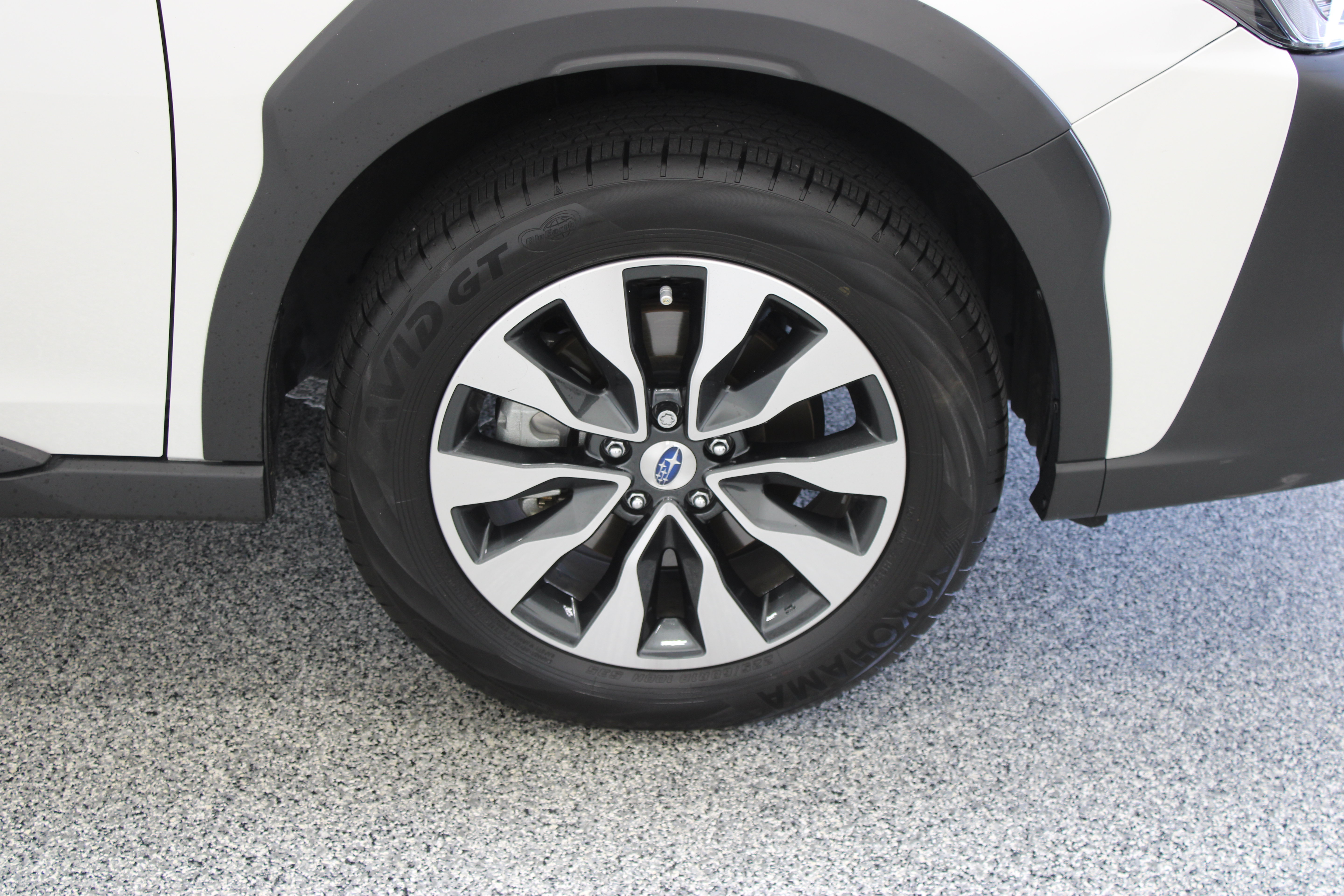 Used 2023 Subaru Outback Touring XT AWD/4WD image 5