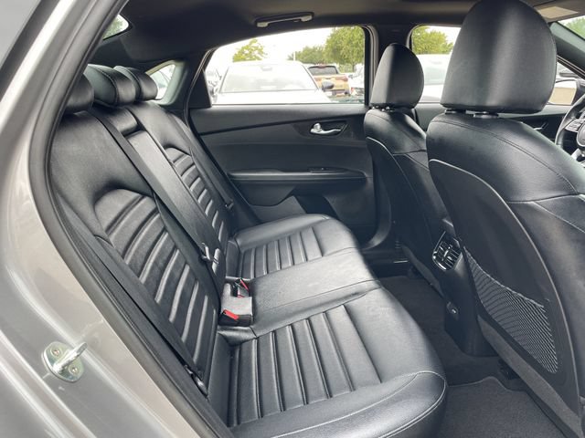 Used 2023 Kia Forte GT-Line w/ GT-Line Premium Package FWD image 28
