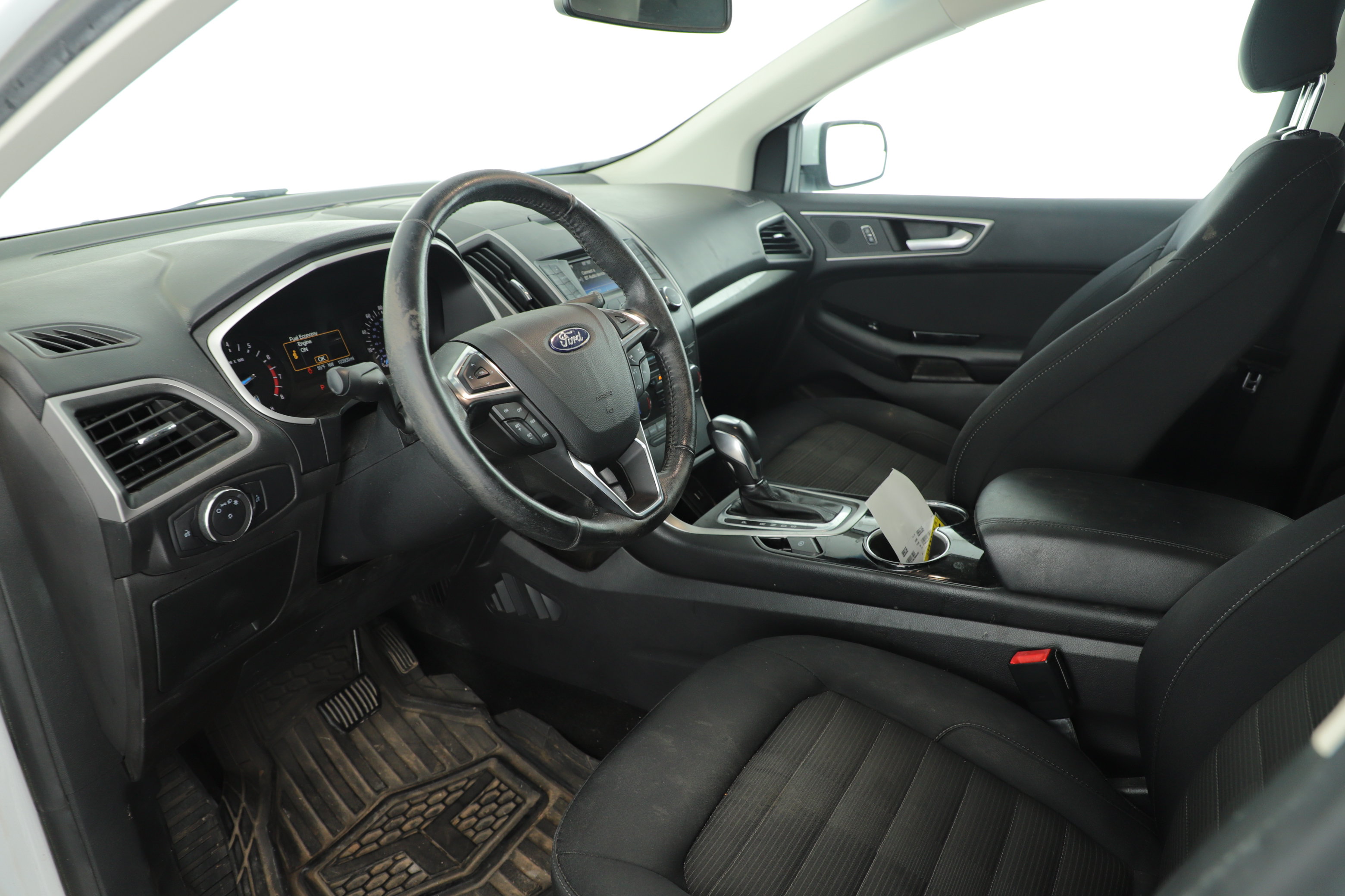 Used 2018 Ford Edge SEL FWD image 20