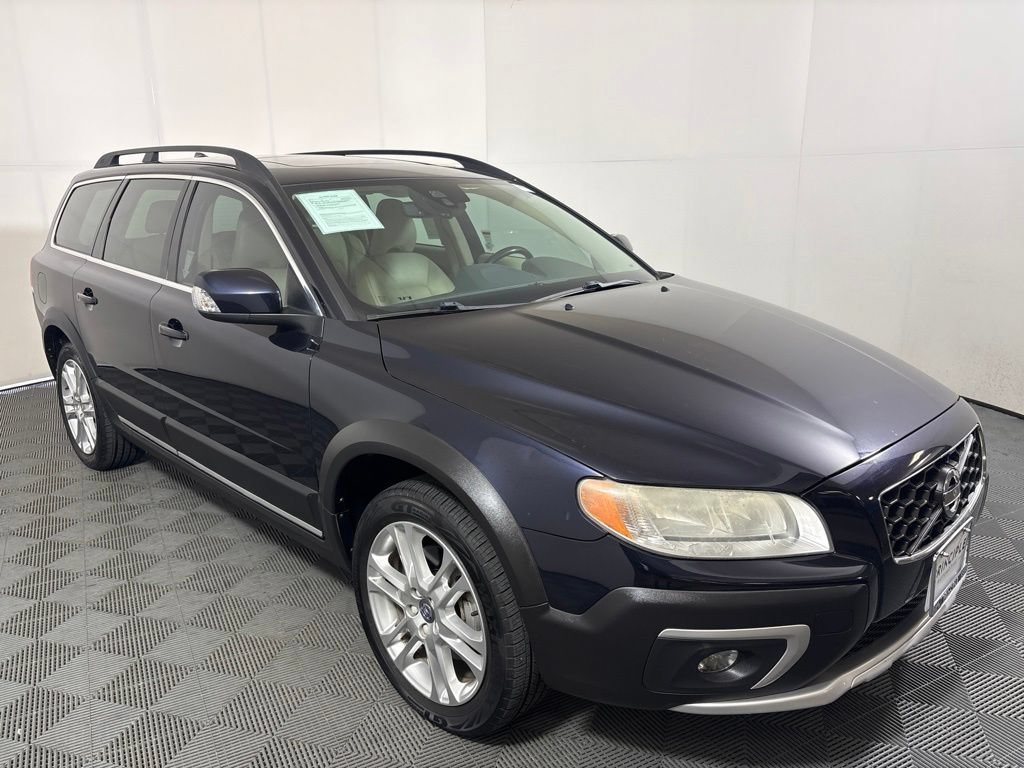 Used 2016 Volvo XC70 T5 Premier w/ Proximity Package AWD/4WD image 4