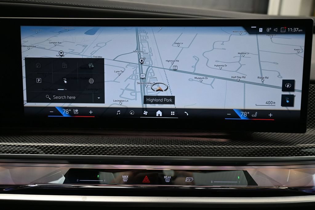 Used 2023 BMW i7 xDrive60 AWD/4WD image 14