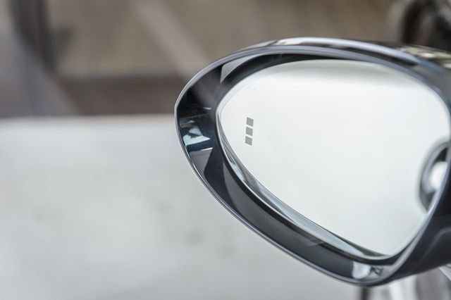 Used 2019 Porsche Cayenne image 48