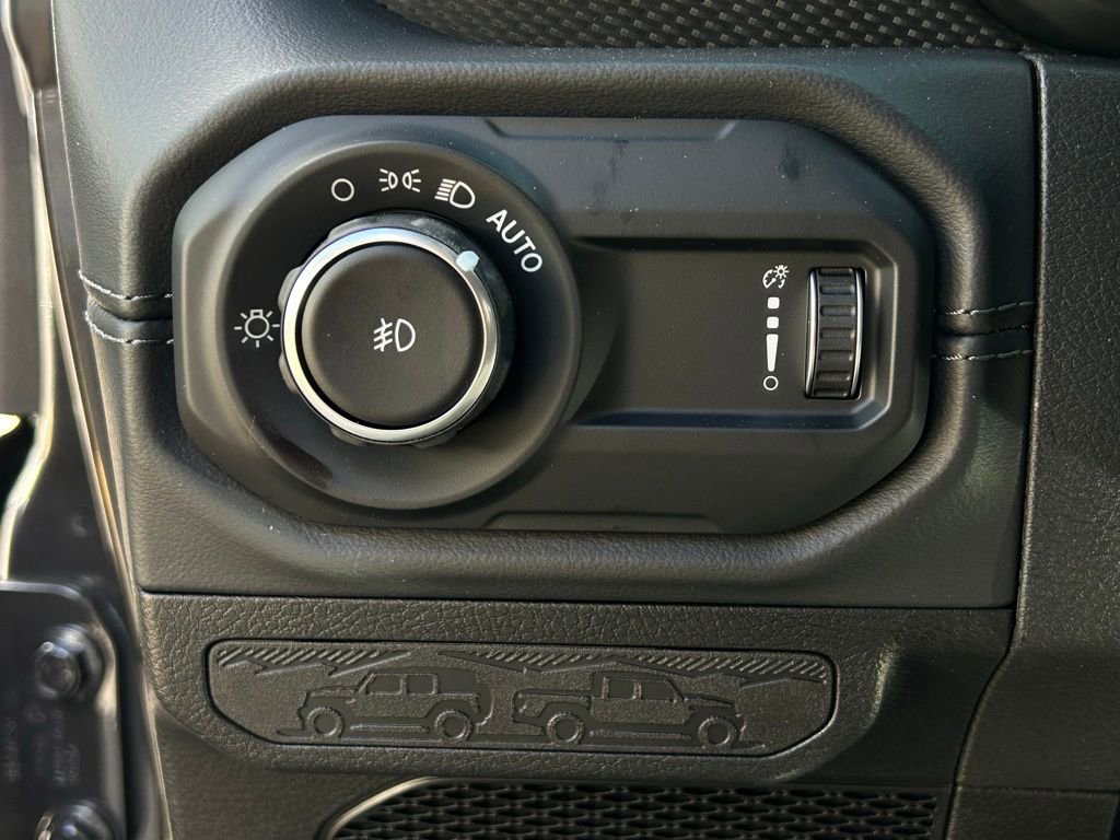 New 2026 Jeep Wrangler Unlimited Rubicon image 24