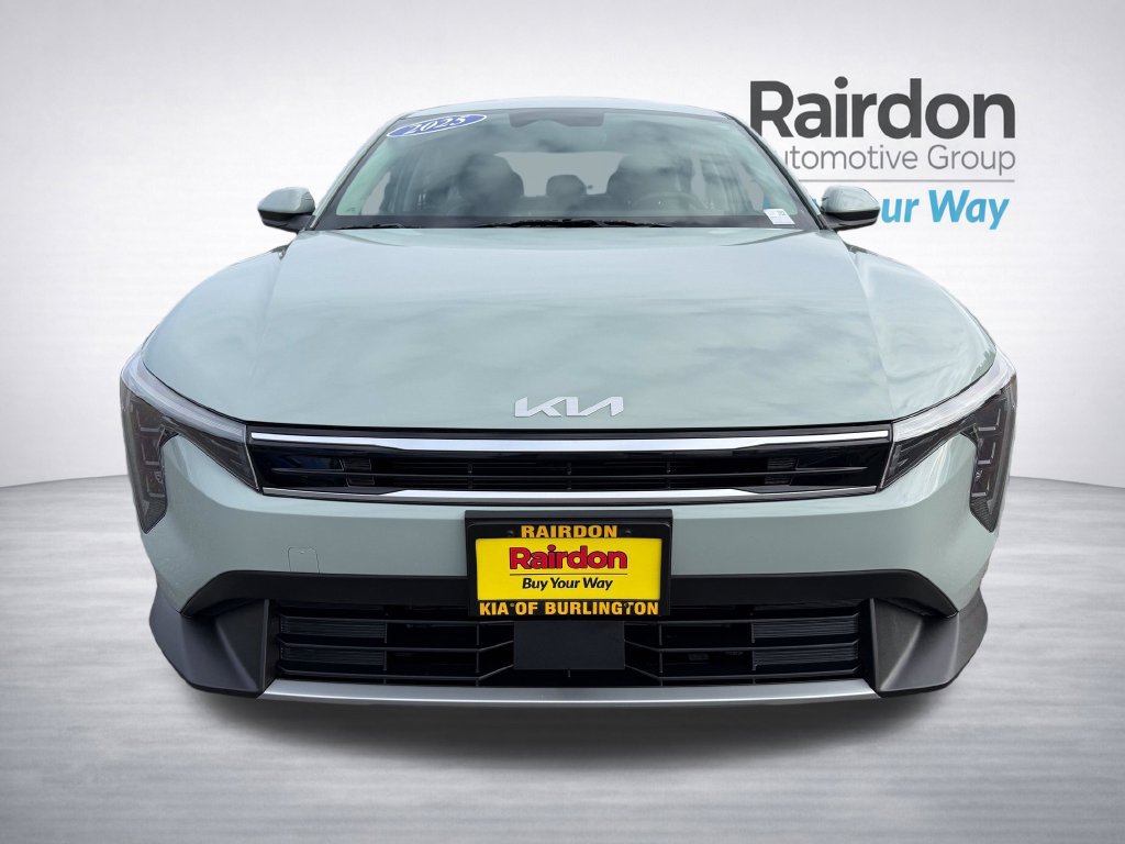 Certified 2025 Kia K4 EX FWD image 2