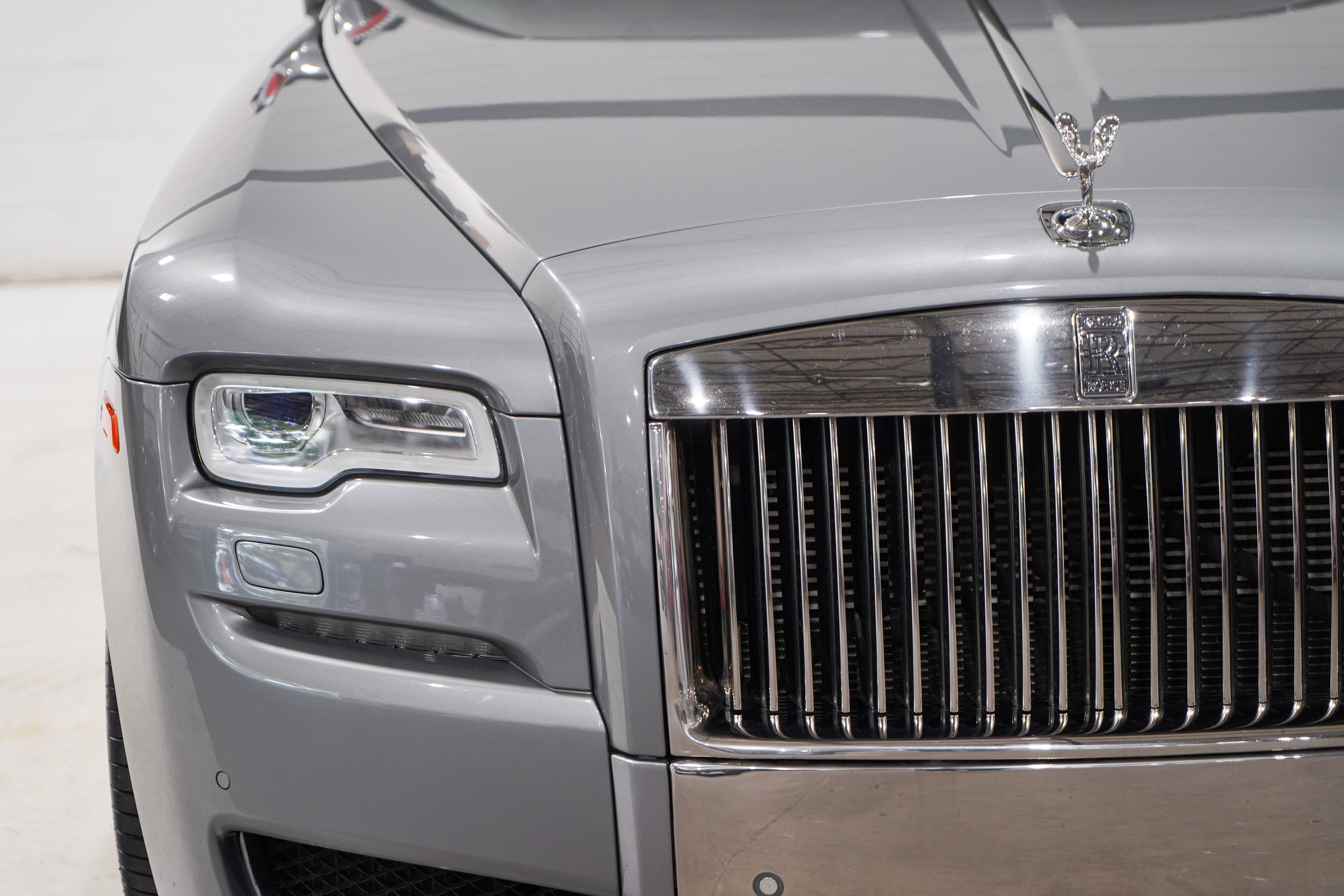 Used 2015 Rolls-Royce Ghost RWD image 29