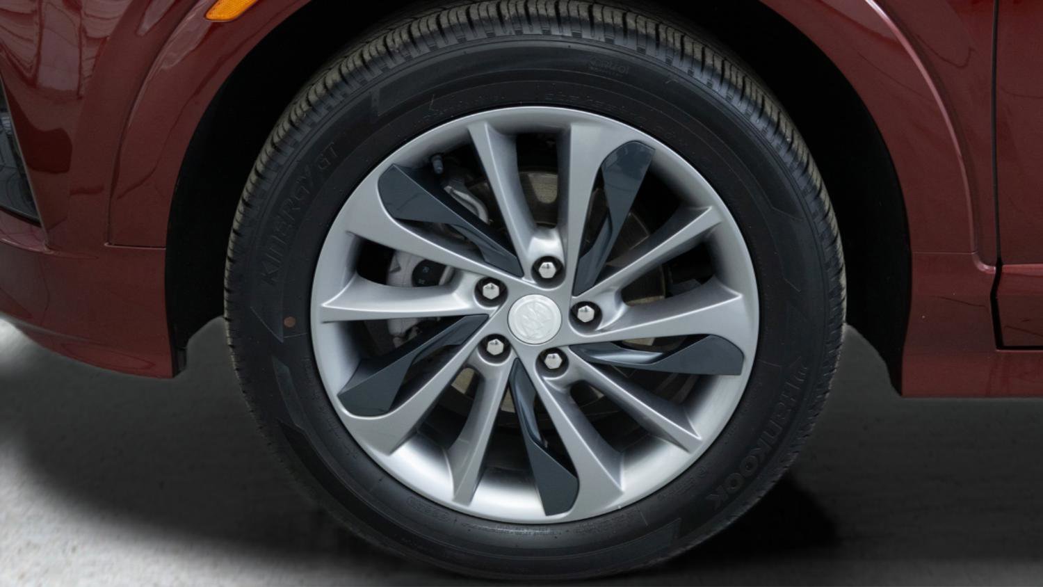 Used 2023 Buick Encore GX Select w/ Sport Touring Package FWD image 9