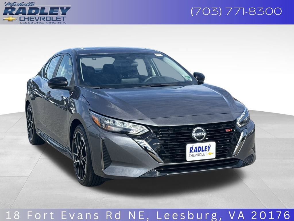Used 2024 Nissan Sentra SR w/ SR Premium Package image 8