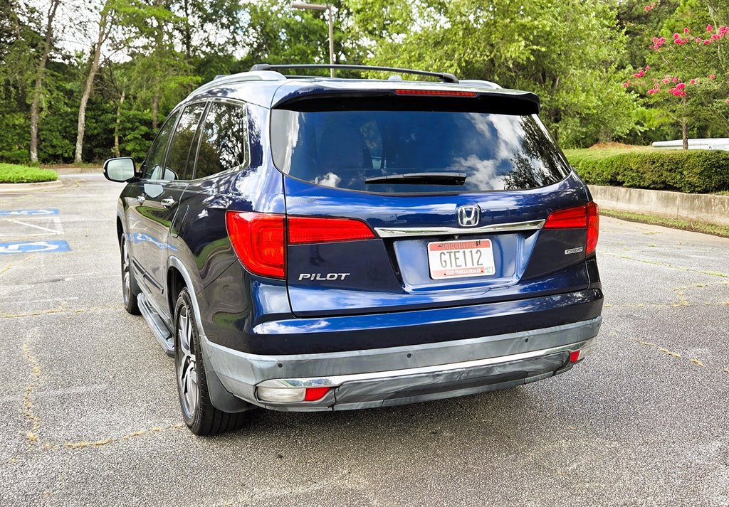 Used 2016 Honda Pilot Touring image 7