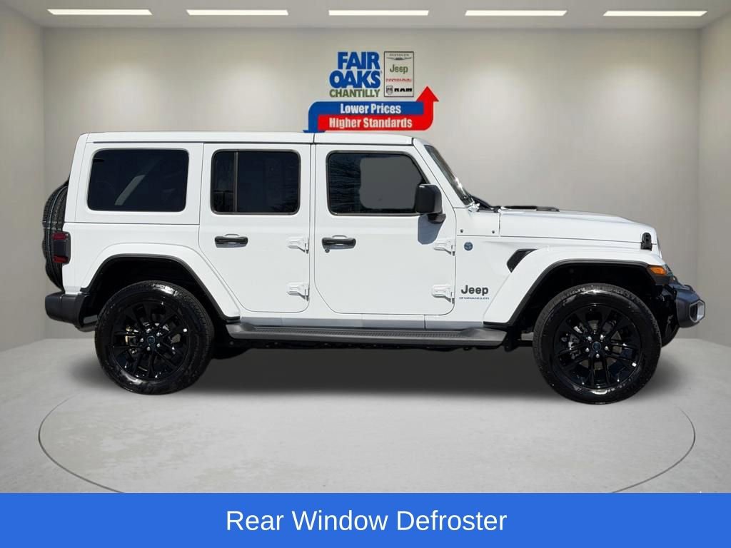 Certified 2025 Jeep Wrangler Unlimited Sahara image 6