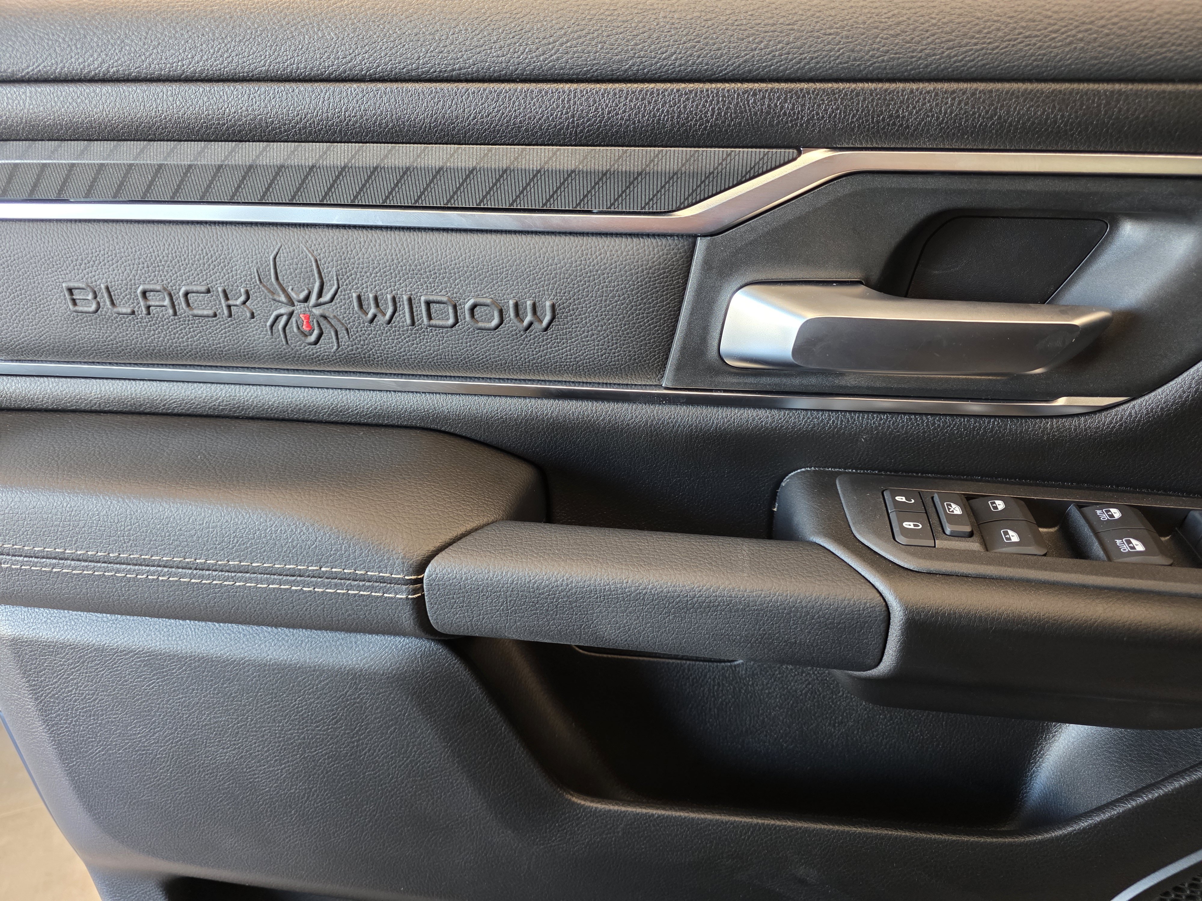 New 2026 RAM 1500 Big Horn AWD/4WD image 13