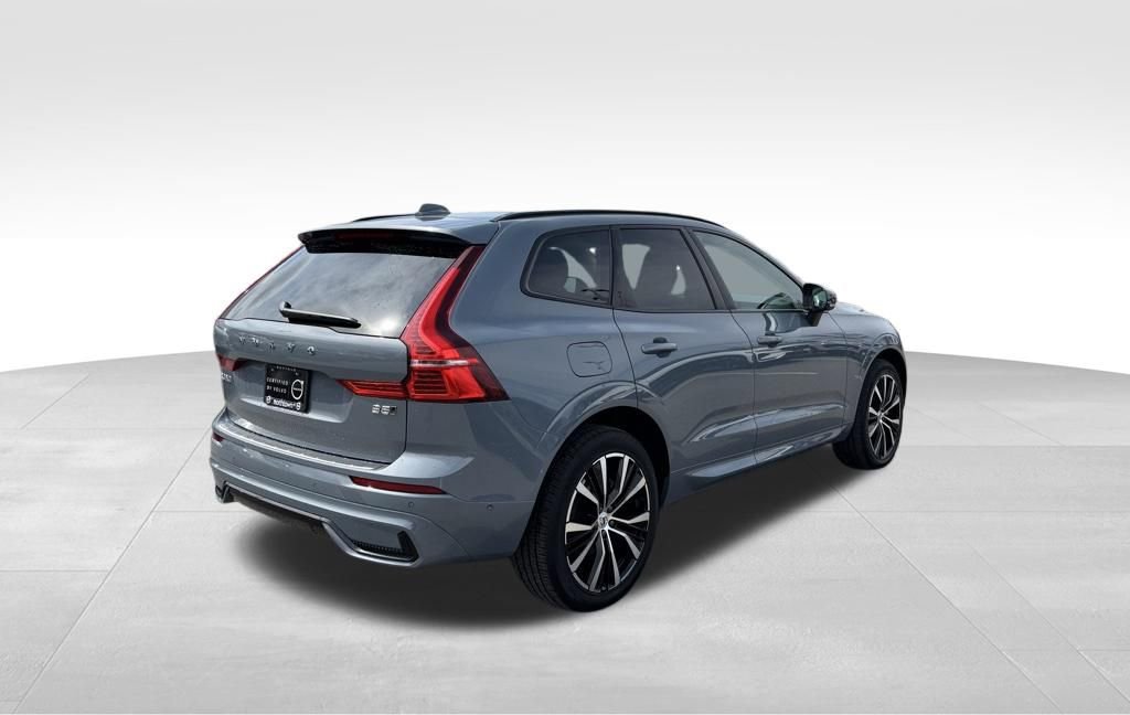Used 2023 Volvo XC60 B5 Plus w/ Climate Package AWD/4WD image 36