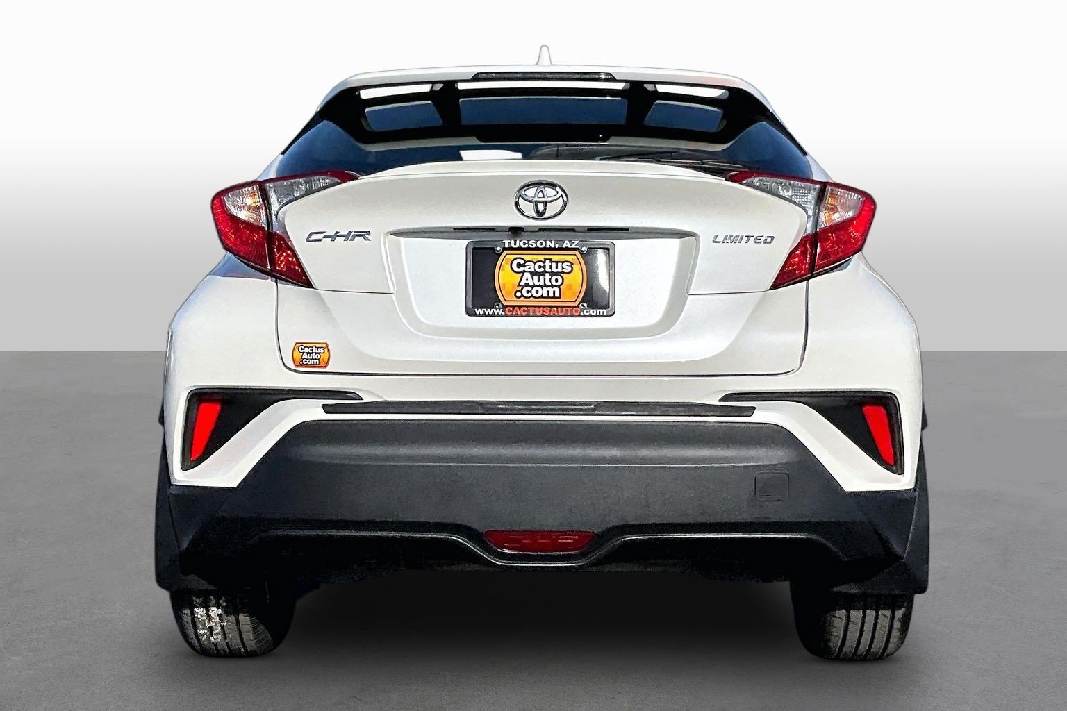 Used 2020 Toyota C-HR Limited FWD image 3