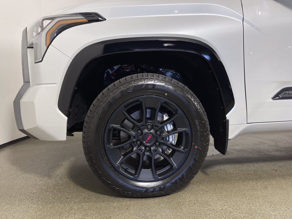 New 2026 Toyota Tundra Platinum w/ TRD Off-Road Package AWD/4WD image 11