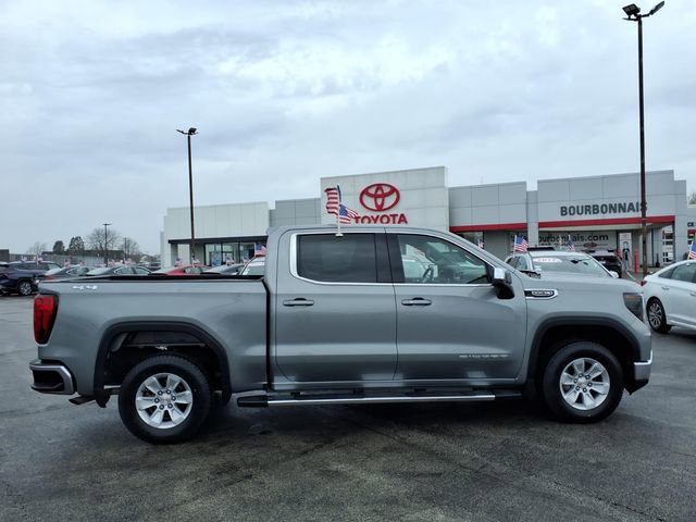 Used 2023 GMC Sierra 1500 SLE image 2