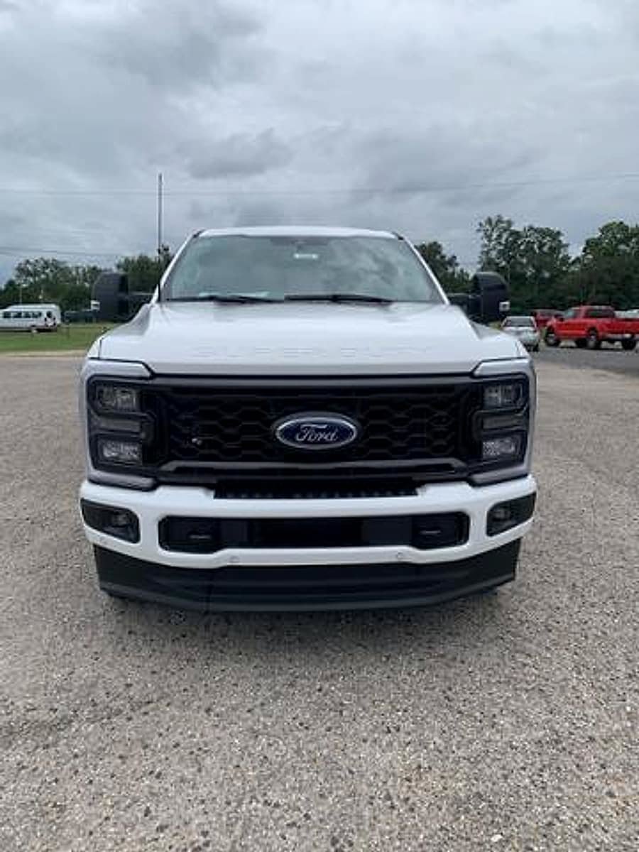 New 2024 Ford F250 Lariat w/ Lariat Ultimate Package AWD/4WD image 8