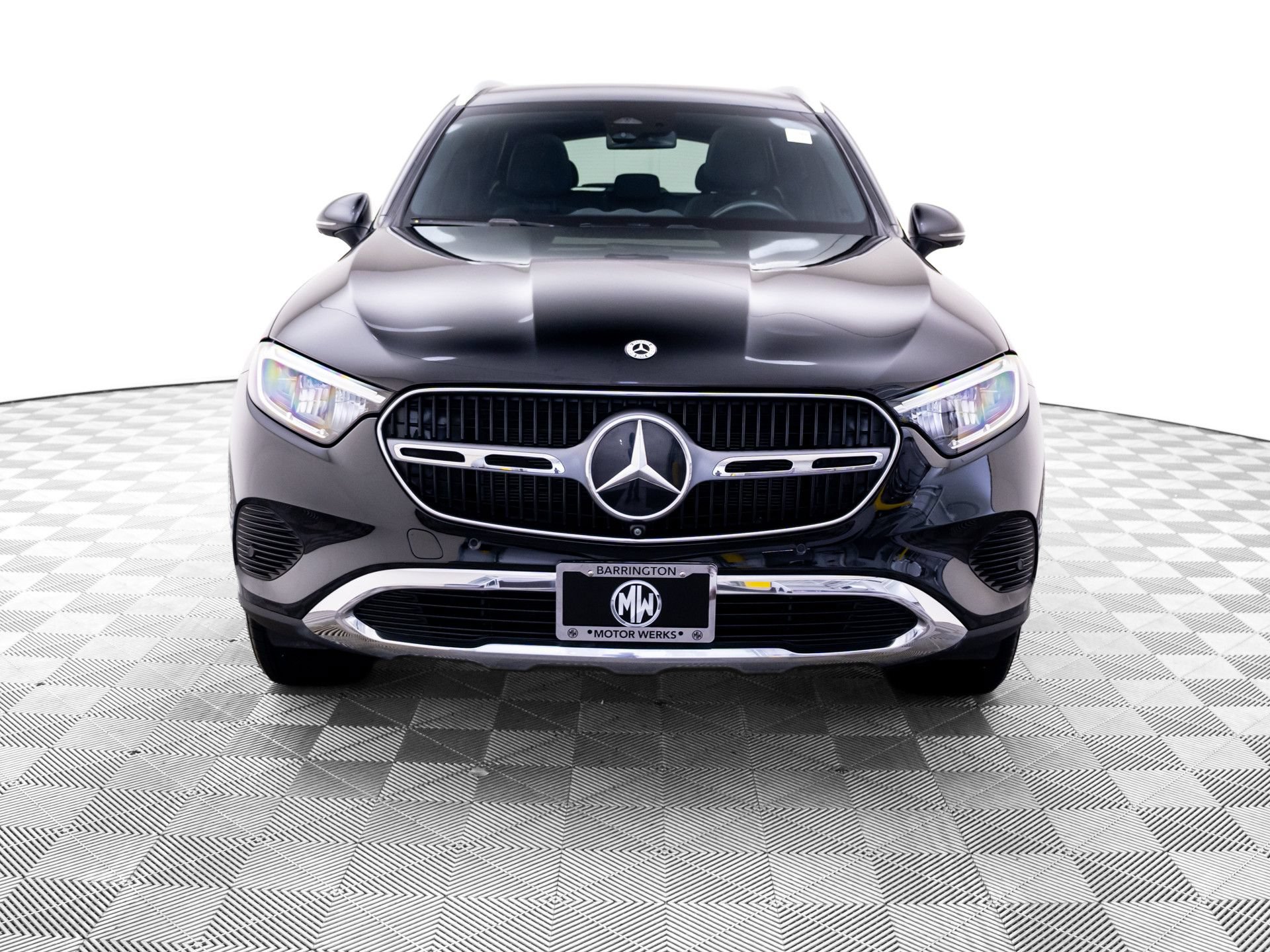 Used 2023 Mercedes-Benz GLC 300 4MATIC w/ Exclusive Trim Package image 9