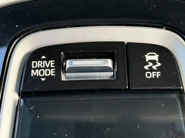 Certified 2024 Toyota Corolla SE image 35