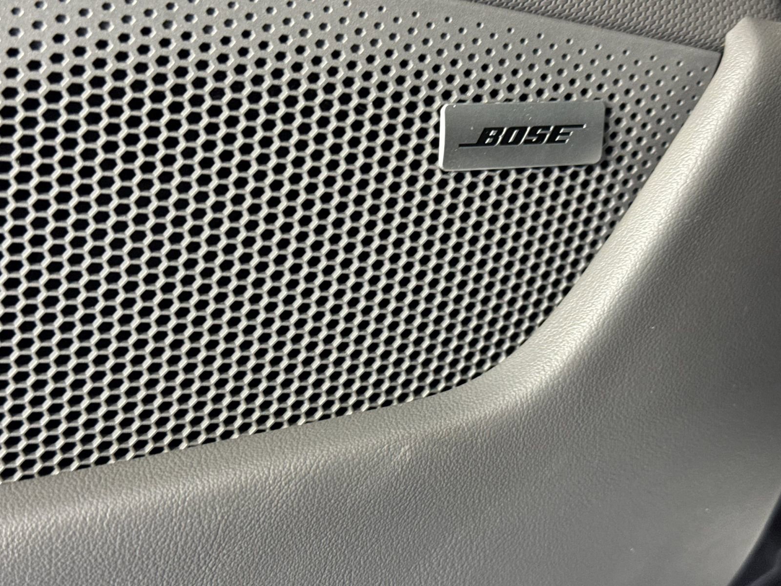 Certified 2024 Porsche Taycan 4S AWD/4WD image 20