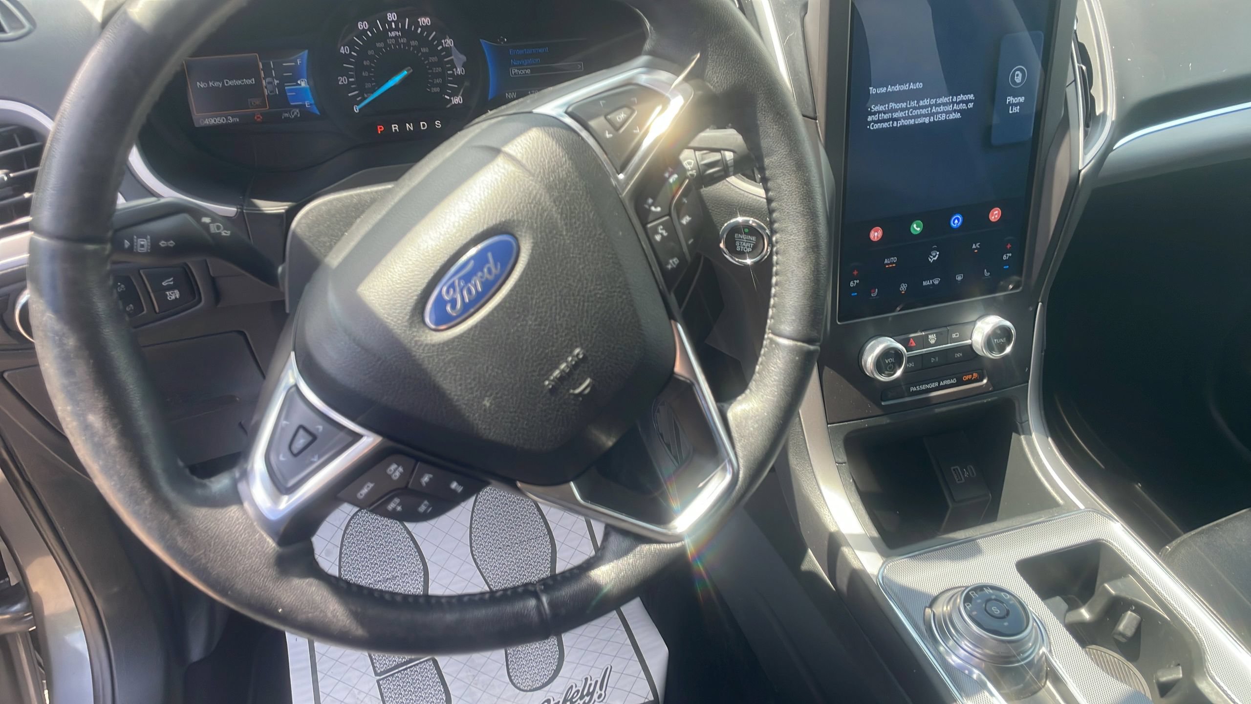 Used 2021 Ford Edge SEL w/ Convenience Package AWD/4WD image 18