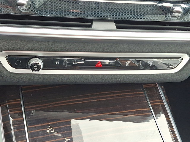 Used 2026 BMW X7 xDrive40i image 20