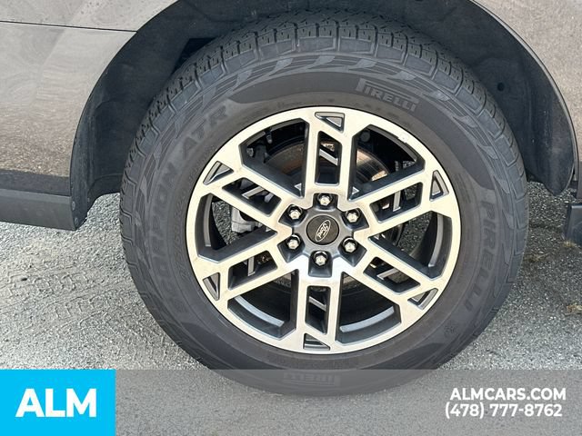 Used 2025 Ford Expedition Active AWD/4WD image 20