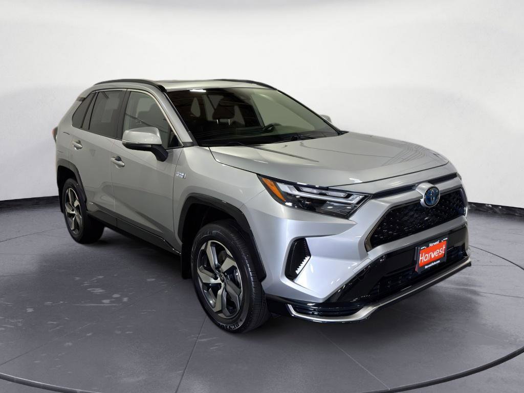 Used 2023 Toyota RAV4 SE w/ Weather & Moonroof Package