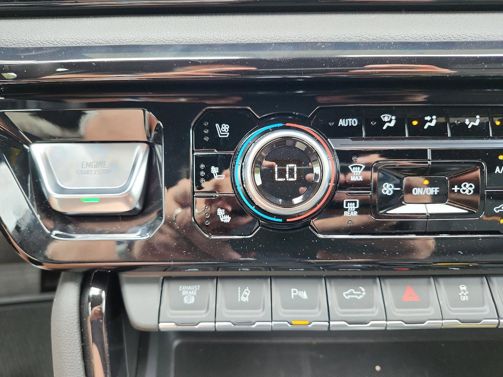 New 2026 GMC Sierra 2500 AT4 w/ AT4 Premium Plus Package AWD/4WD image 18