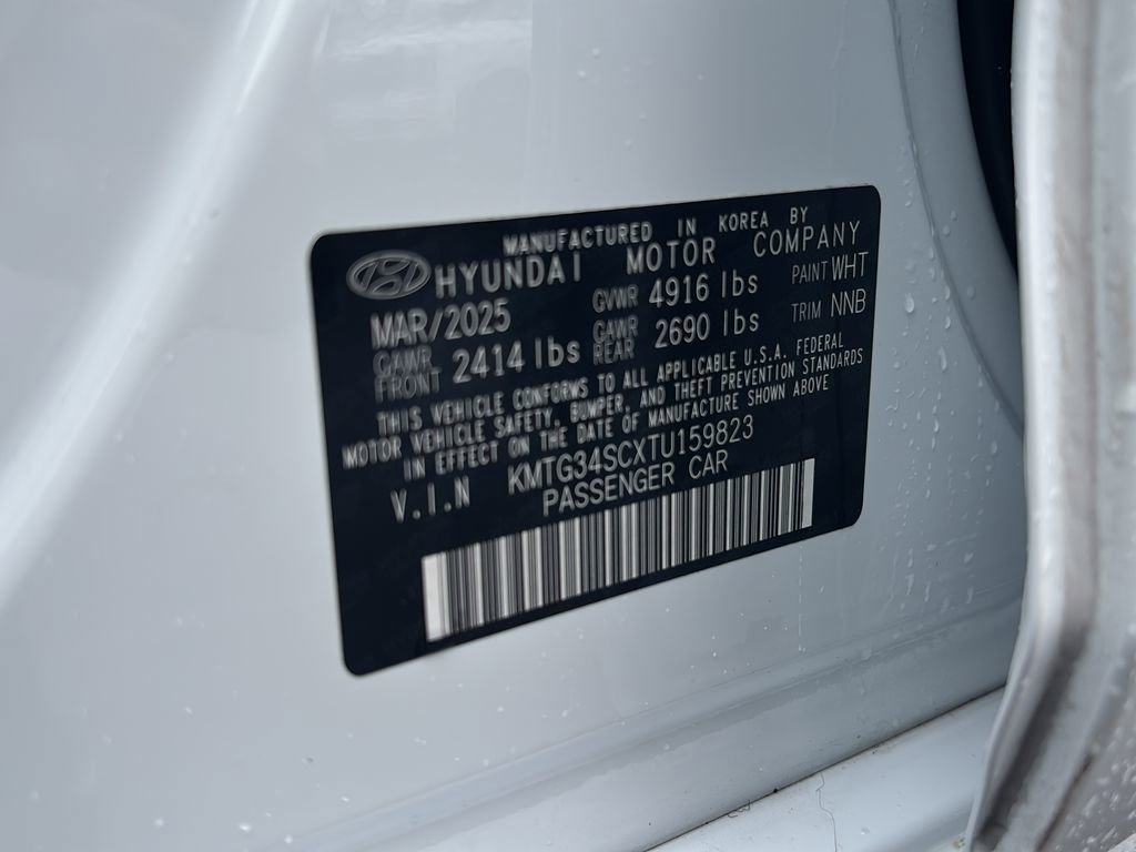 Used 2026 Genesis G70 2.5T Prestige image 43