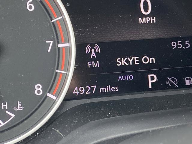 Used 2025 Nissan Rogue S image 4