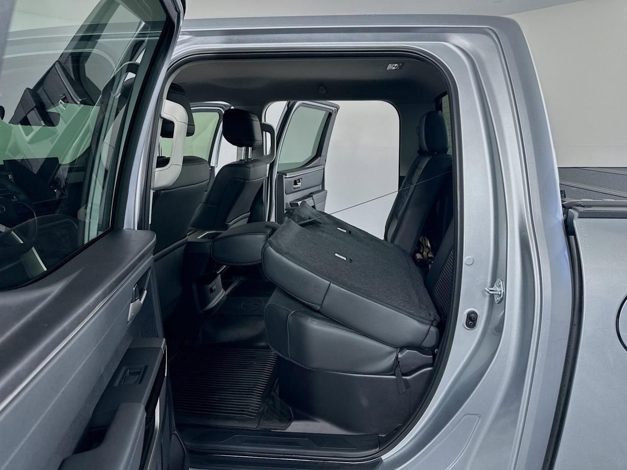 Used 2022 Toyota Tundra Limited image 30