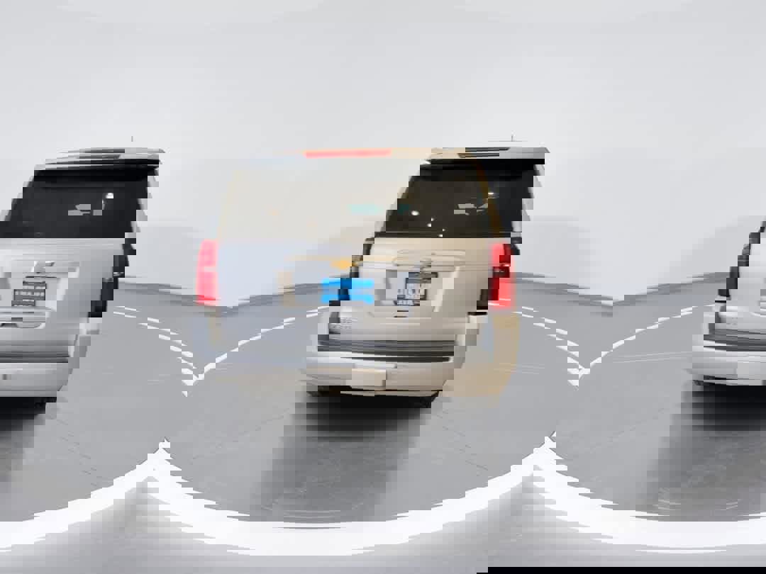 Used 2016 Chevrolet Tahoe LT w/ Luxury Package image 7