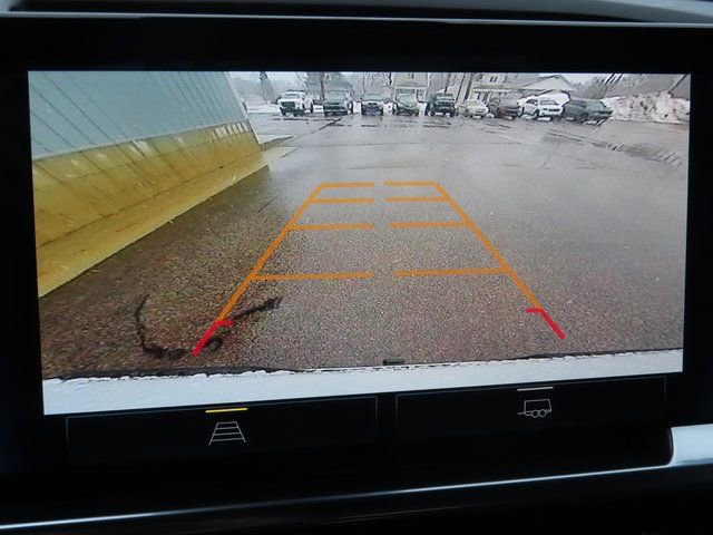 Used 2024 Chevrolet Silverado 1500 LT image 6