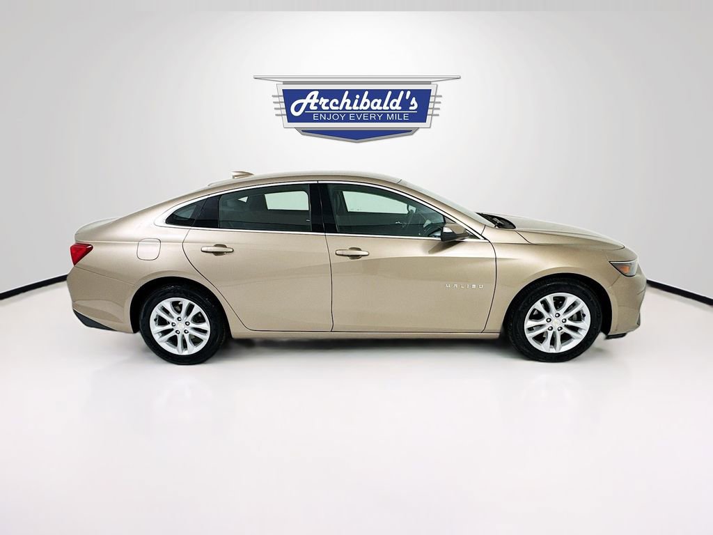 Used 2018 Chevrolet Malibu LT w/ Leather Package image 8