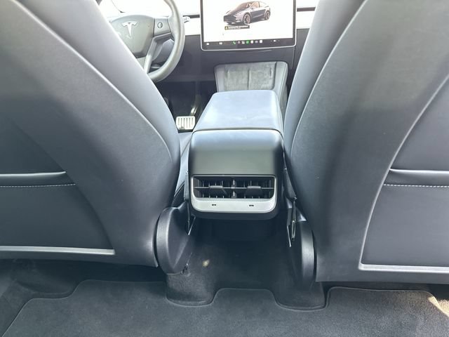 Used 2025 Tesla Model Y Performance AWD/4WD image 24