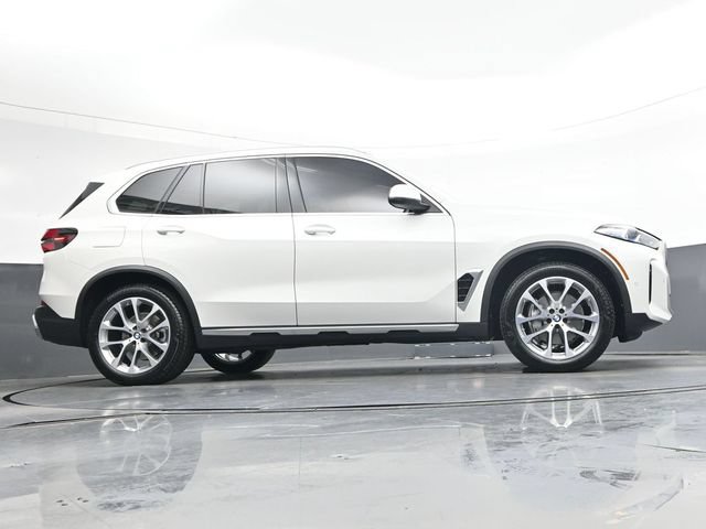 Certified 2026 BMW X5 xDrive40i w/ Premium Package AWD/4WD image 37