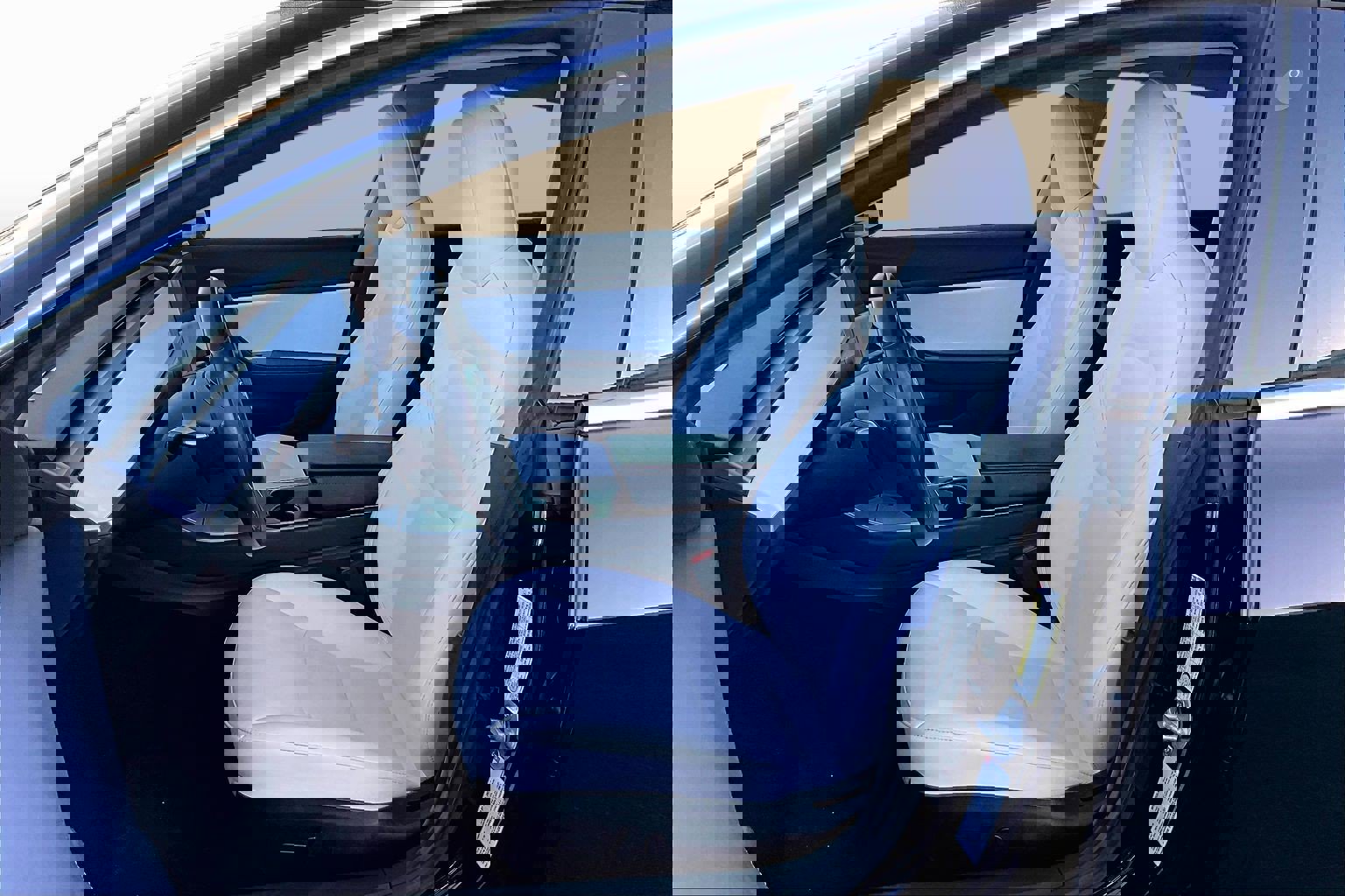 Used 2018 Tesla Model 3 Long Range image 22