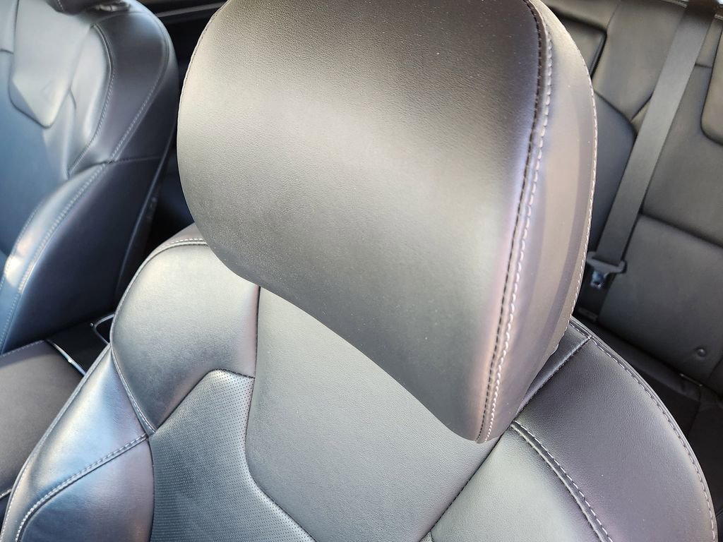 Certified 2023 Kia Telluride LX image 14