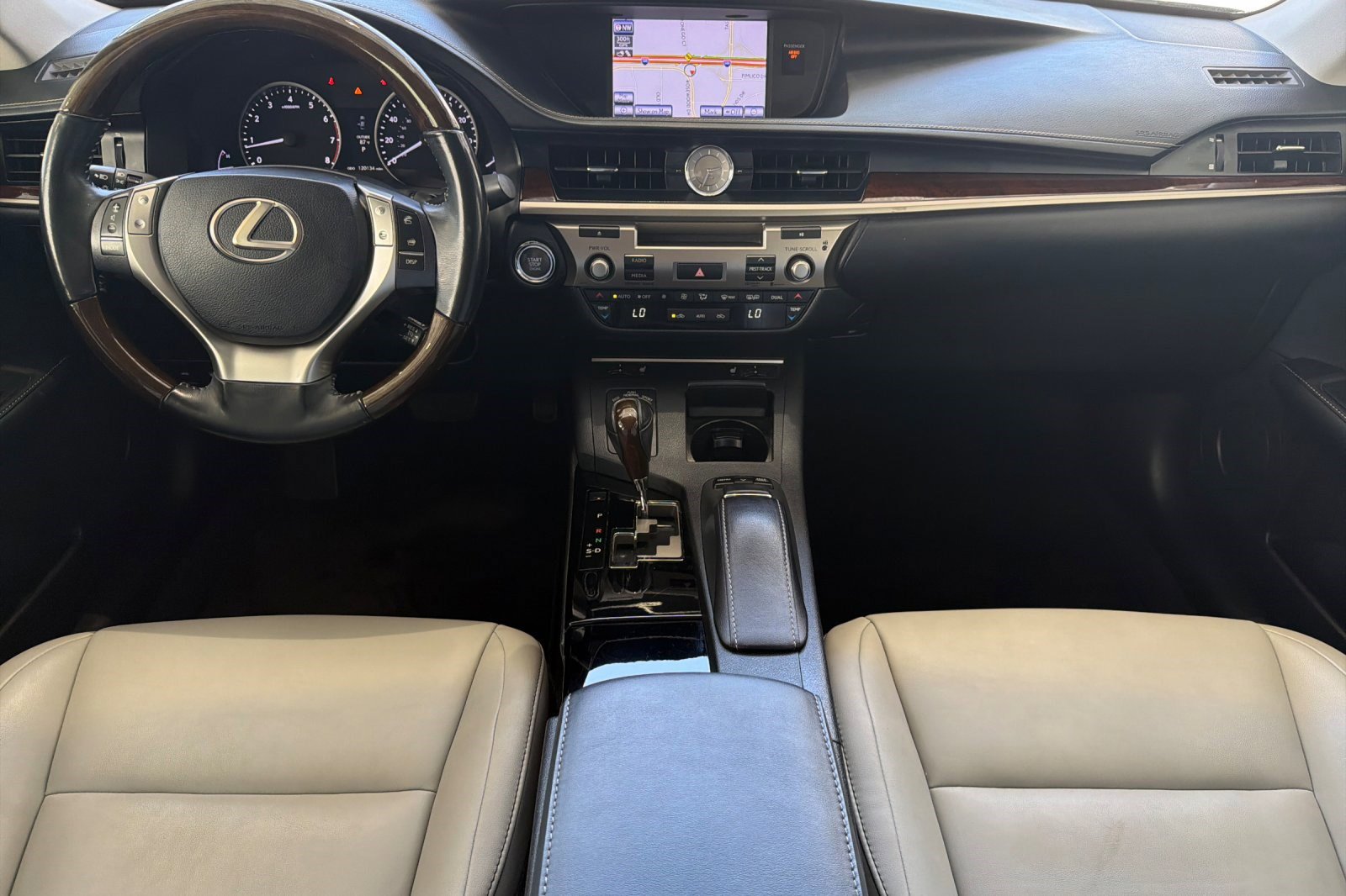 Used 2013 Lexus ES 350 w/ Premium Pkg FWD image 17