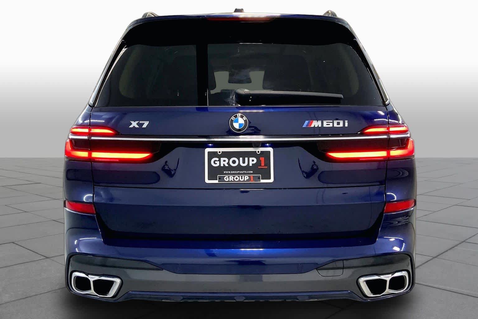 Used 2025 BMW X7 M60i AWD/4WD image 4