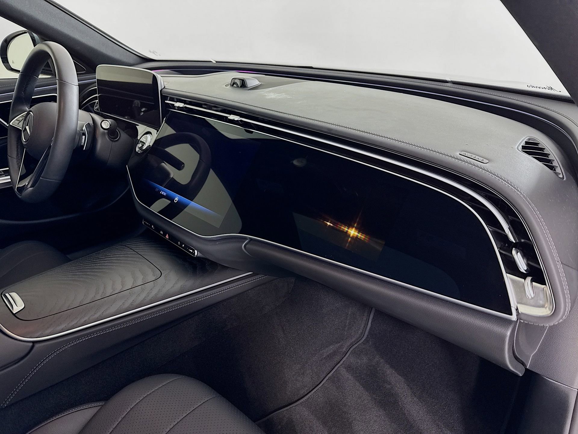 Certified 2024 Mercedes-Benz E 350 4MATIC Sedan image 32