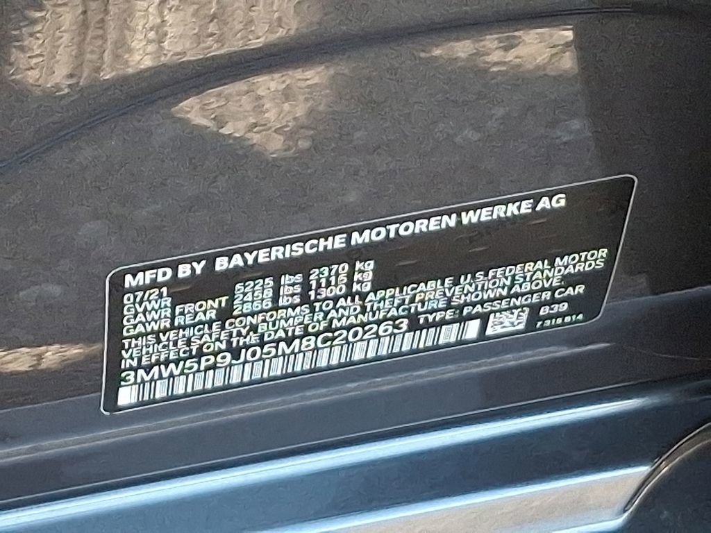 Used 2021 BMW 330e xDrive w/ M Sport Package image 29