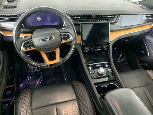Used 2022 Jeep Grand Cherokee L Summit w/ Advanced Protech Group IV image 10