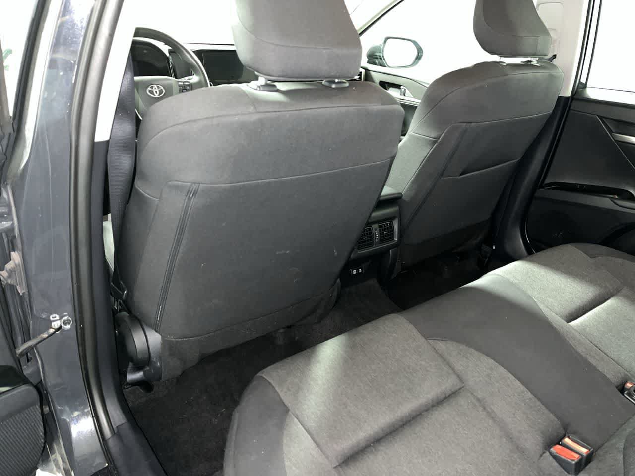Used 2025 Toyota Camry LE FWD image 24
