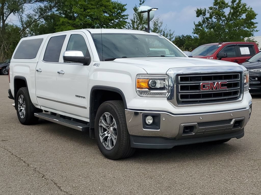 Used 2015 GMC Sierra 1500 SLT w/ SLT Crew Cab Value Package AWD/4WD image 4