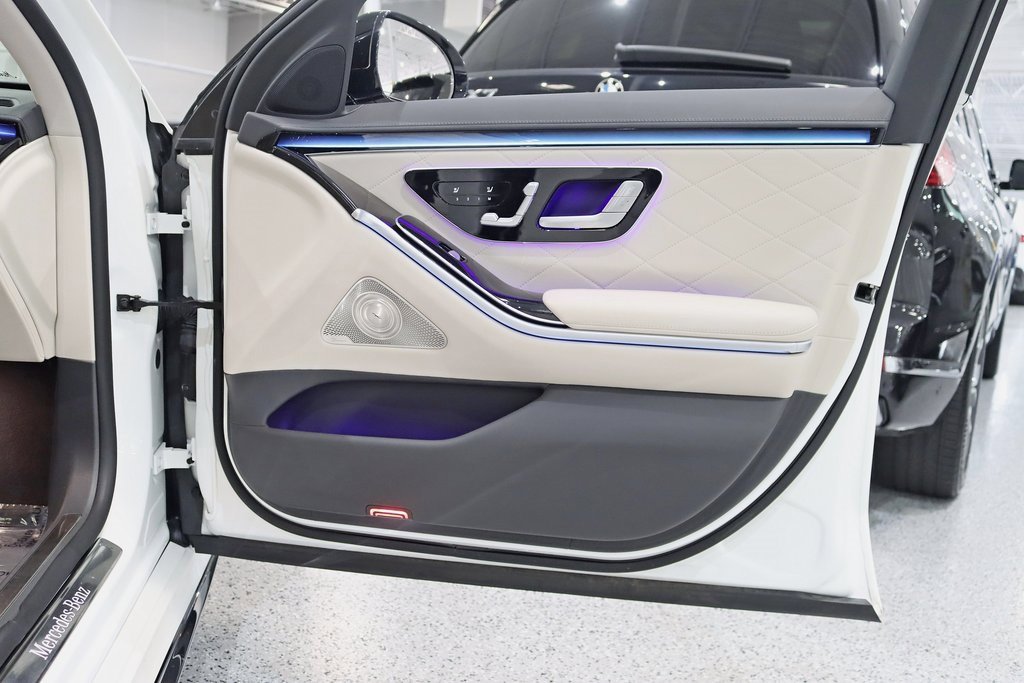 Used 2022 Mercedes-Benz S 580 4MATIC Sedan image 37