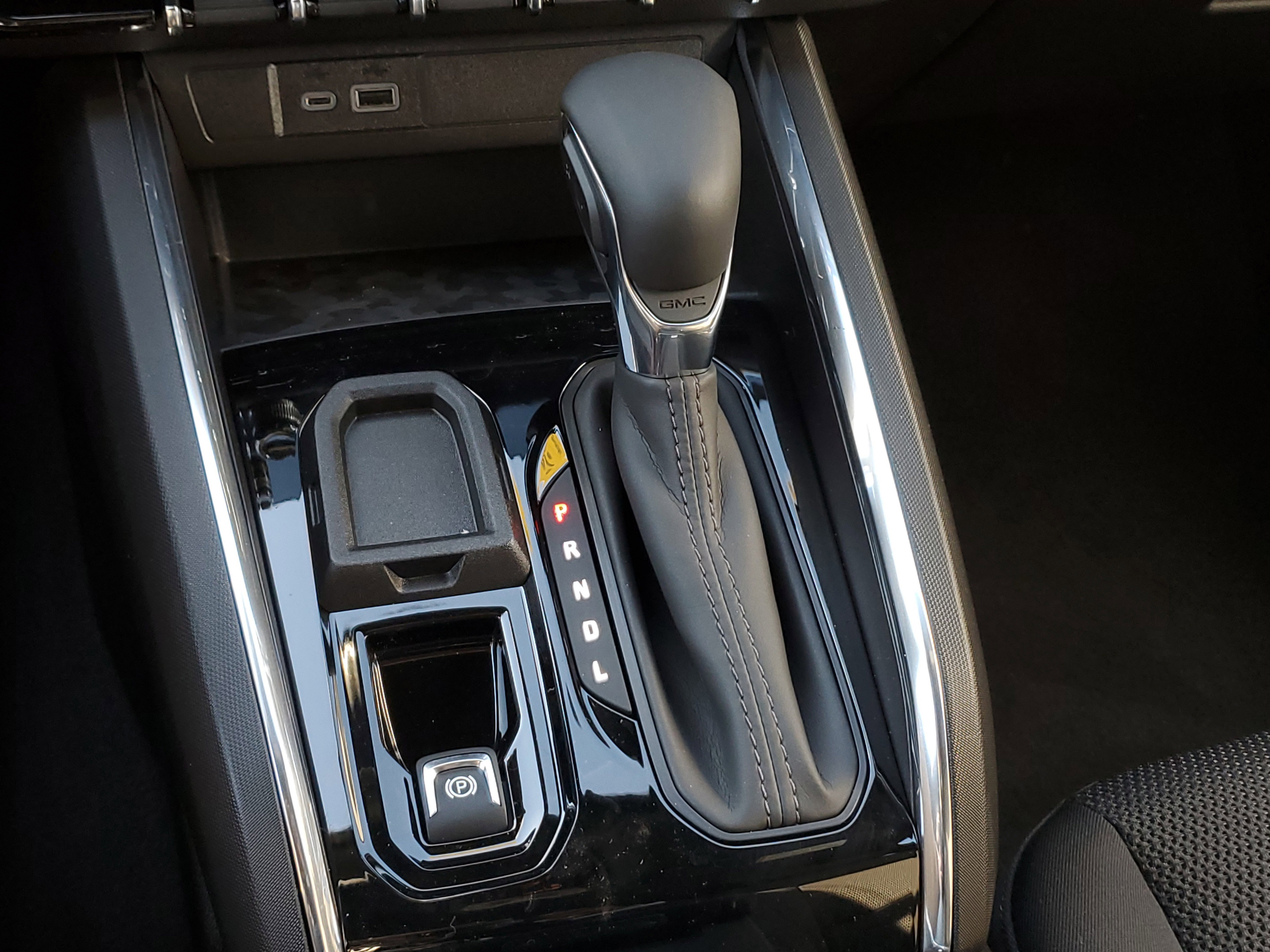 New 2025 GMC Canyon Elevation image 28