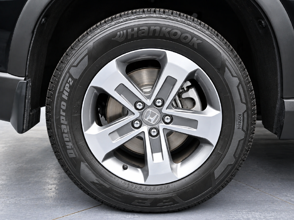Used 2025 Honda Pilot EX-L image 7