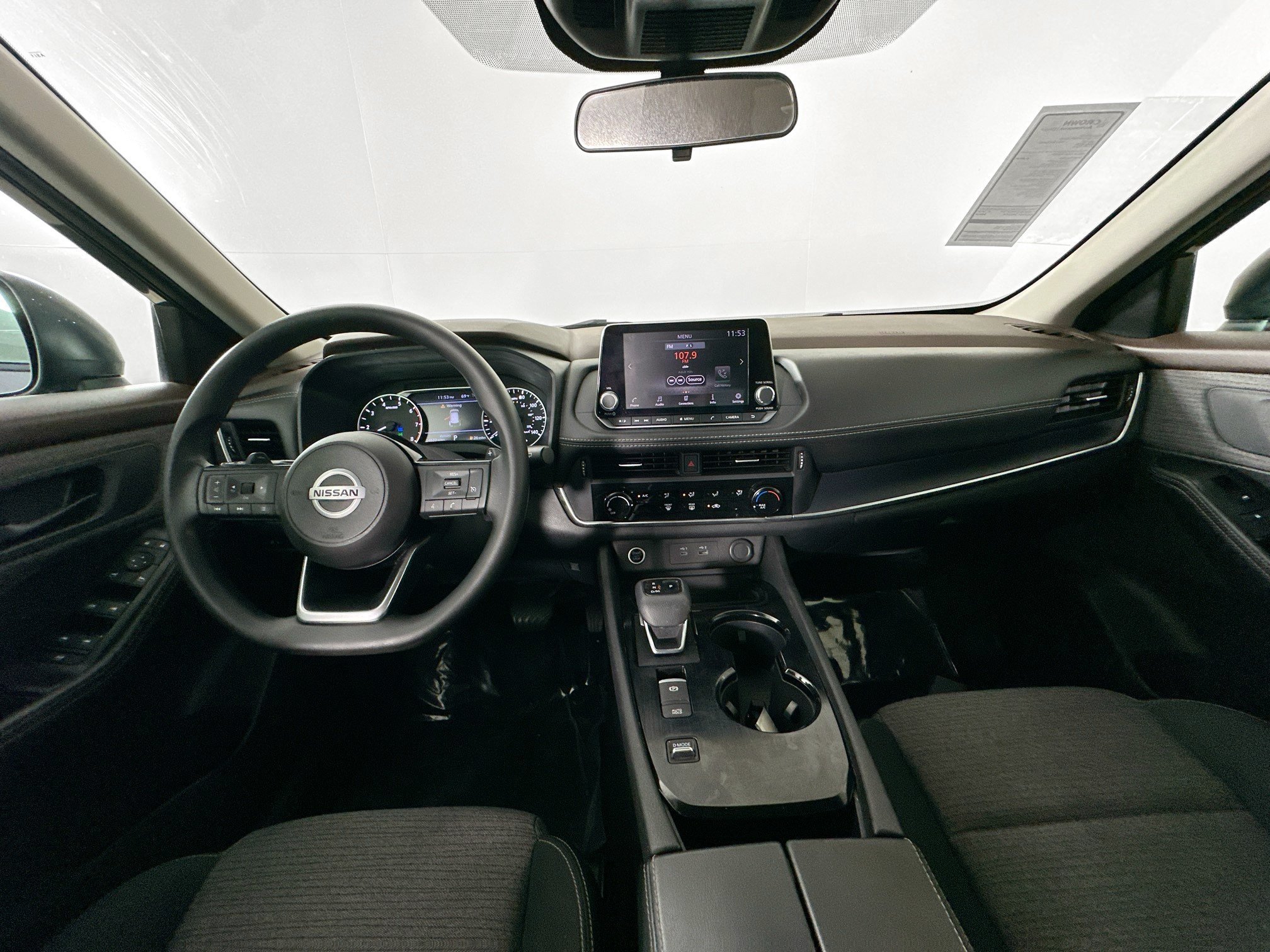 Used 2021 Nissan Rogue S FWD image 13